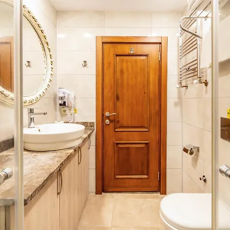Helen Troya Hotel 4*