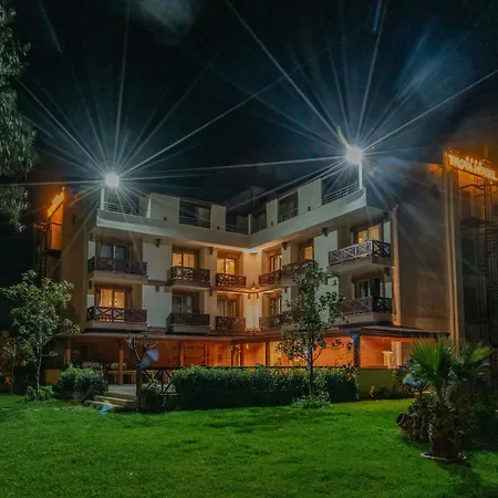 Hotel Helen Troya