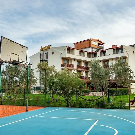 Helen Troya Hotel