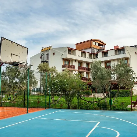 Helen Troya Hotel 4*