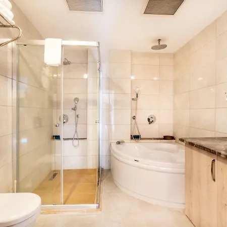 Hotel Helen Troya 4*