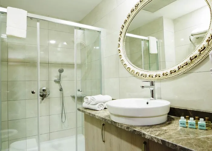 Helen Troya Geyikli Hotel 4*