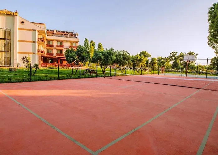 Helen Troya Geyikli Hotel 4*